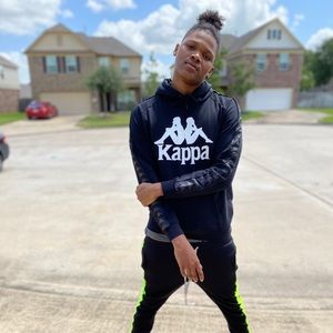 Meet your Posher, Tremayne